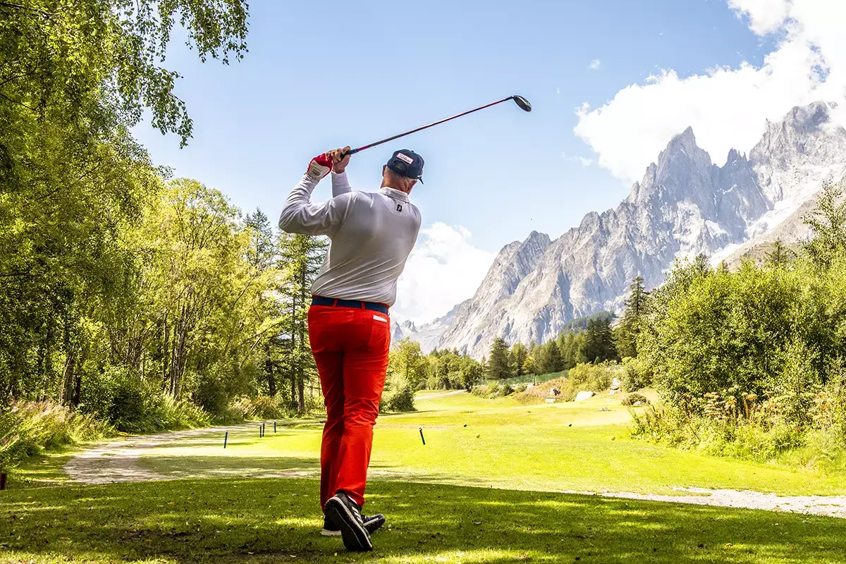 Golf in Val Ferret. Foto: Giacomo Buzio Che suoni ha l&rsquo;estate a Courmayeur?